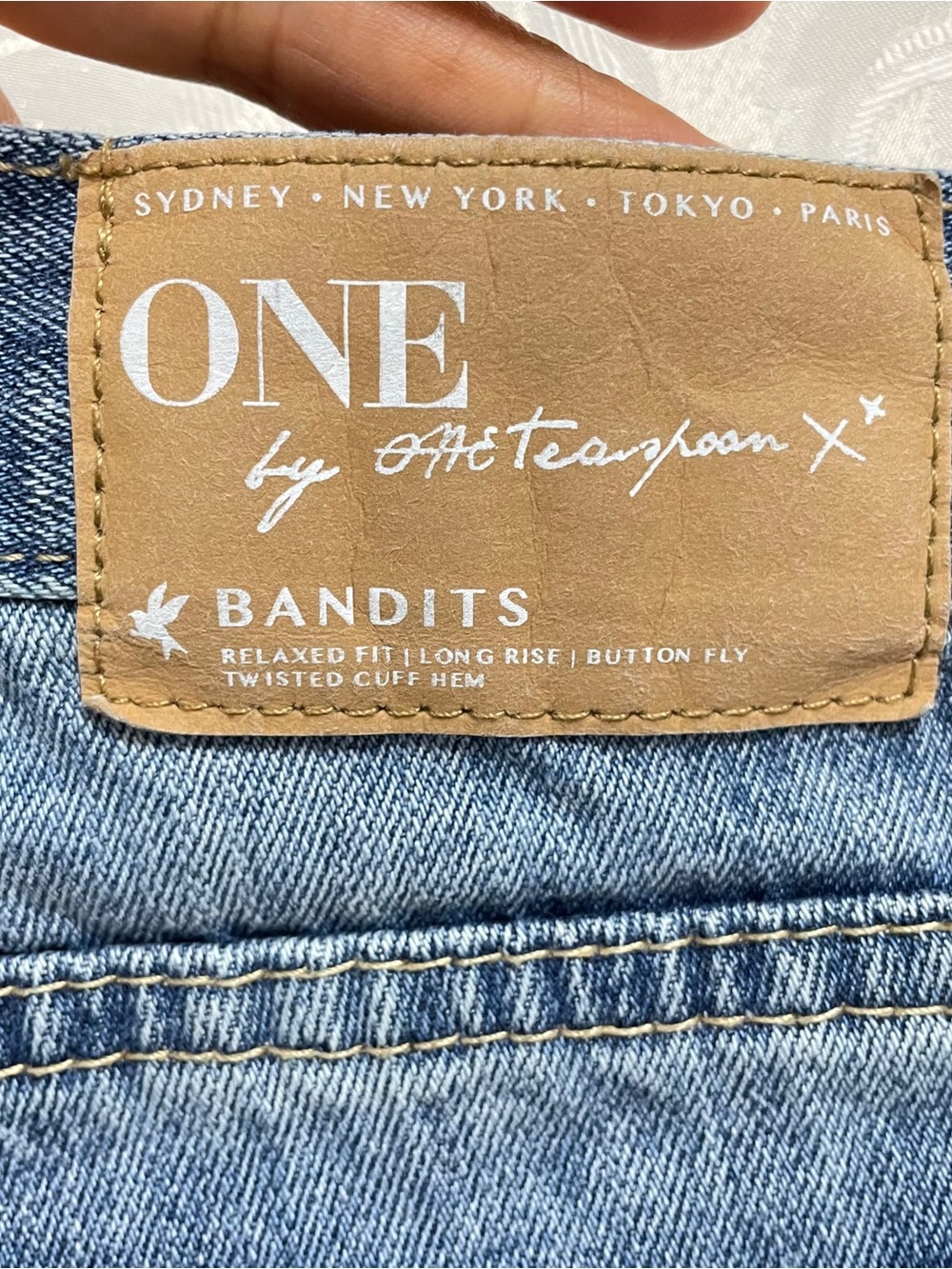 One Teaspoon Bandit Cuffed Denim Shorts Women 25 Blue Distressed Cowgirl Coastal - Picture 8 of 11